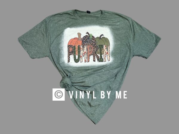 Green hello pumpkin tee