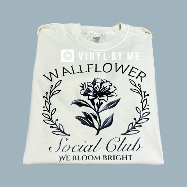 Ivory comfort color wallflower tee