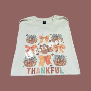 Tan pumpkin thankful tee