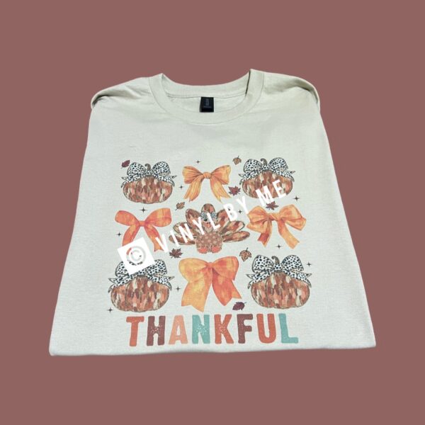 Tan pumpkin thankful tee