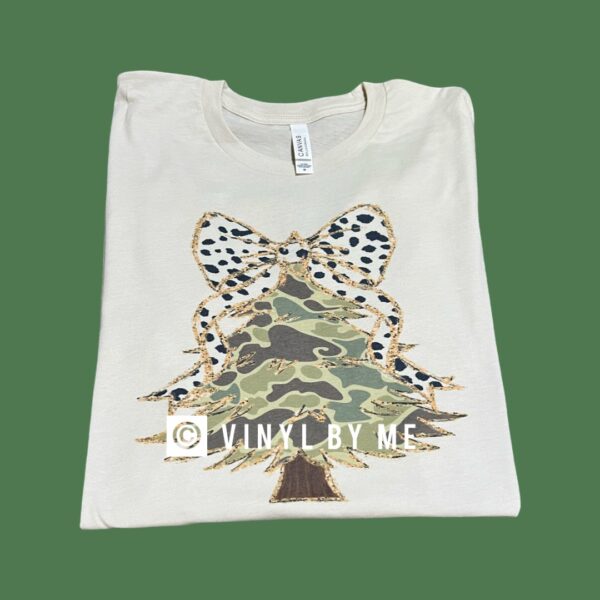 Camo tree tee