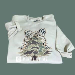Camo bow tree sweatshirt