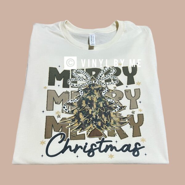Camo tree merry Christmas tee