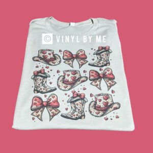 Cowboy boots & bows tee