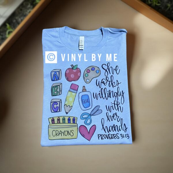 Blue she works willingly with her hands tee