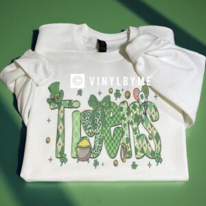 White st. Patrick’s Tigers sweatshirt