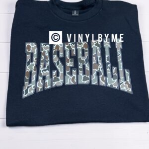 Black camo baseball tee