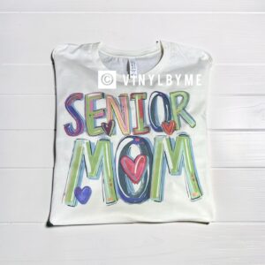 Natural senior mom tee