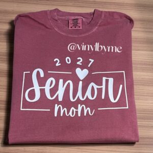 Crimson senior mom 2027 comfort color tee